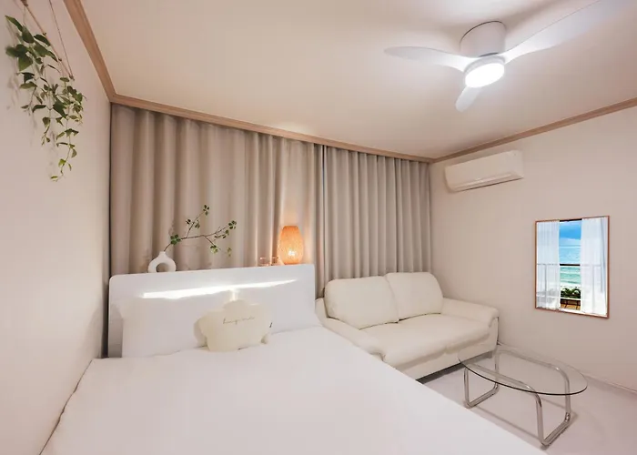 홍대 Blue - Quiet Cozy House Hongdae Area 서울특별시