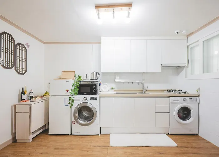 홍대 Blue - Quiet Cozy House Hongdae Area 아파트 서울특별시