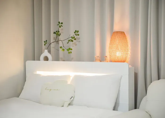 홍대 Blue - Quiet Cozy House Hongdae Area 아파트 *