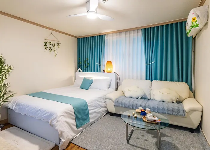 홍대 Blue - Quiet Cozy House Hongdae Area 서울특별시